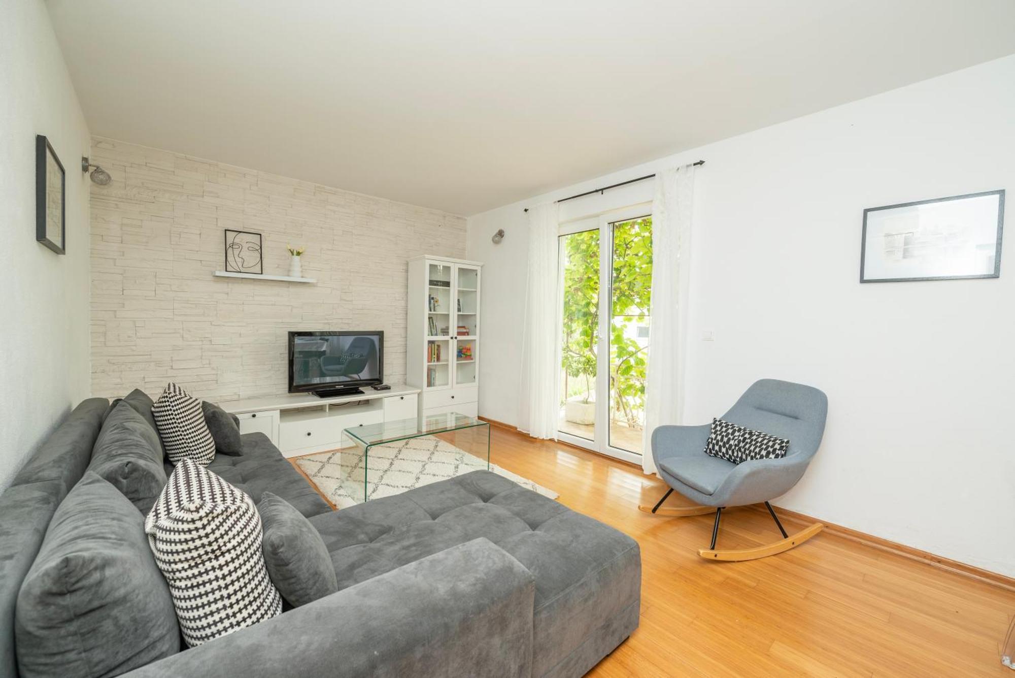 Apartment Paula Трогир Экстерьер фото
