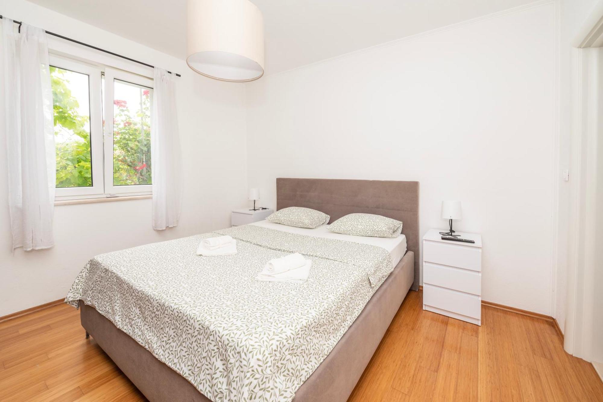 Apartment Paula Трогир Экстерьер фото
