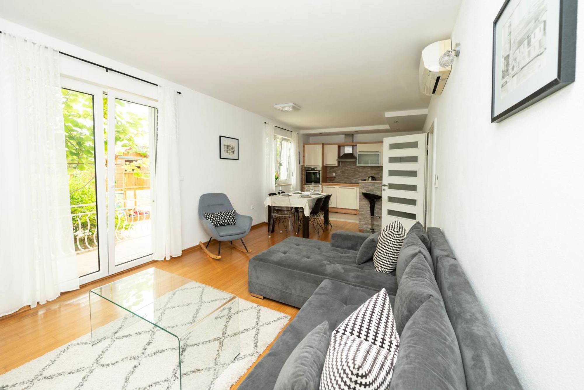 Apartment Paula Трогир Экстерьер фото